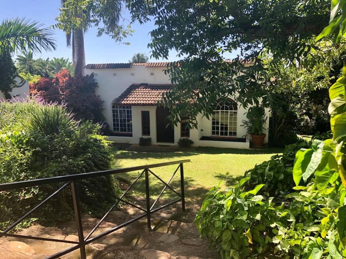 The Bardolino Artists Retreat Guest House Mbombela Ngoại thất bức ảnh